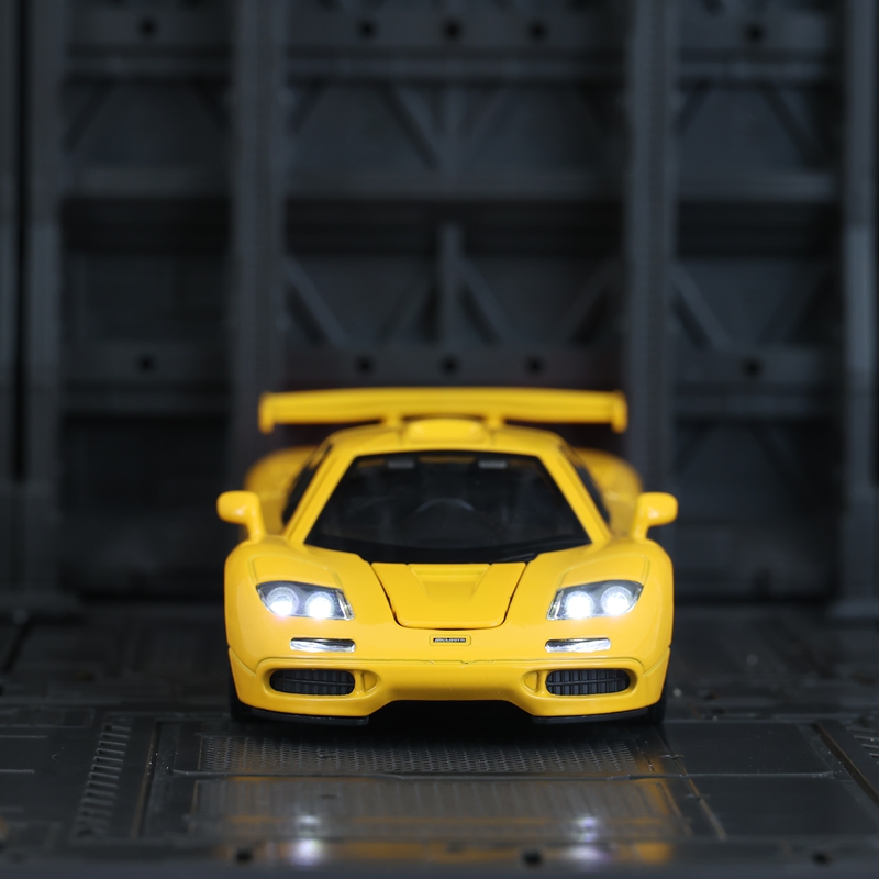 Modelo de supercarro McLaren F - Decor Lighting Returns avaliação e preço